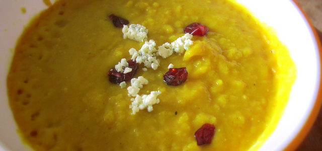 Acorn Squash and Apple Curry (with Turmeric and Ginger)